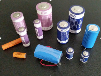 comprar 3.6V Batería no recargable de cloruro de tionylo de litio con capacidad de 2600 mAh Fabricación en línea