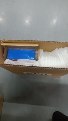 2.6A Corriente de carga Batería de litio recargable con voltaje de corte de carga de 12,6 V