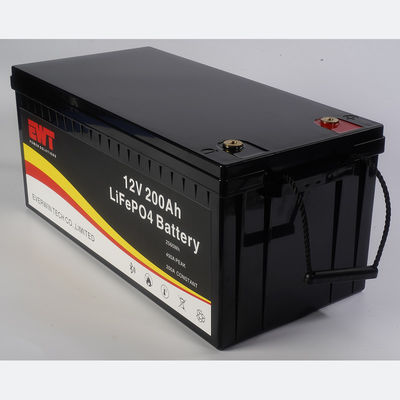 Batería de almacenamiento de energía Lifepo4 de tipo sellado para el sistema solar recargable y LiFePO4