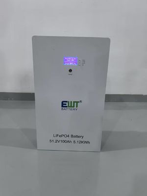 Fabricantes de baterías de iones de litio Batería LiFePO4 avanzada EWT 51.2V de 100Ah para sistemas de almacenamiento de energía y redes de conexión en el hogar
